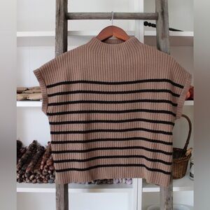 NWOT Blue Pepper Cropped Sweater from Boutique